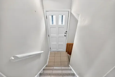 3 Japonica Road Toronto ON M1R 4R6
