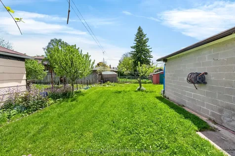 3 Japonica Road Toronto ON M1R 4R6