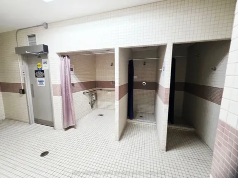 1470 Midland Avenue Toronto ON M1P 4Z4