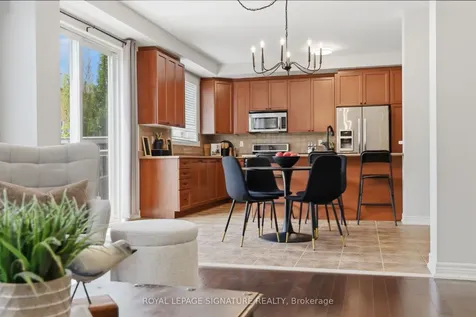 274 Montgomery Avenue Whitby ON L1M 0B6