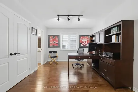 274 Montgomery Avenue Whitby ON L1M 0B6