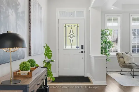 274 Montgomery Avenue Whitby ON L1M 0B6