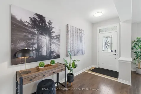274 Montgomery Avenue Whitby ON L1M 0B6