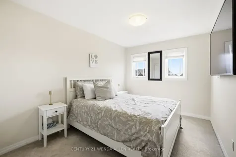 1821 Shelburne Street Oshawa ON L1K 0T3