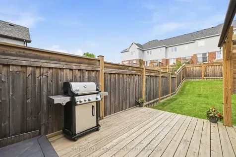 1821 Shelburne Street Oshawa ON L1K 0T3