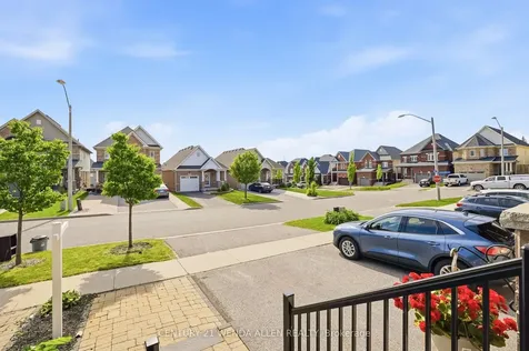 1821 Shelburne Street Oshawa ON L1K 0T3