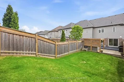 1821 Shelburne Street Oshawa ON L1K 0T3