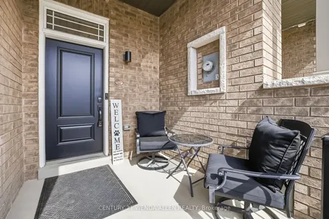 1821 Shelburne Street Oshawa ON L1K 0T3