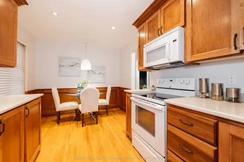 4 Coalport Drive Toronto ON M1N 4B6