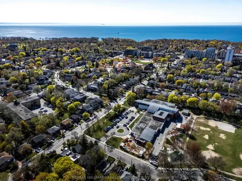 4 Coalport Drive Toronto ON M1N 4B6