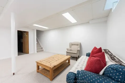 4 Coalport Drive Toronto ON M1N 4B6