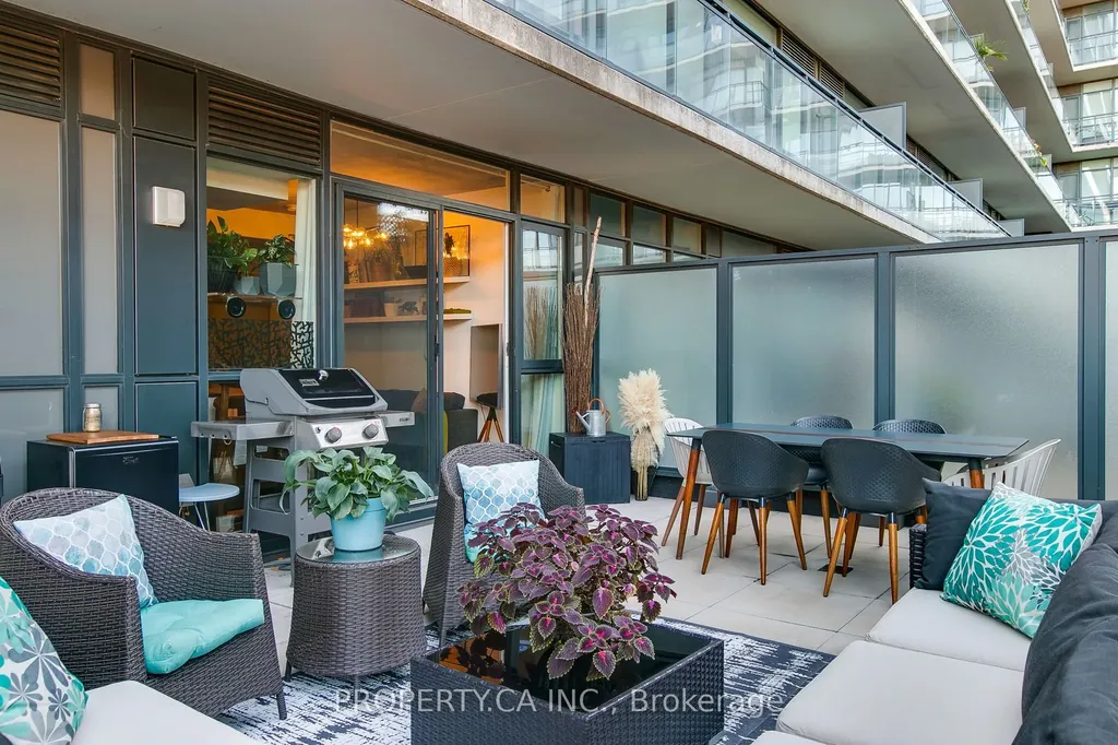 1190 Dundas Street E Toronto ON M4M 0C5
