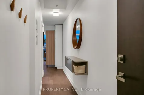 1190 Dundas Street E Toronto ON M4M 0C5