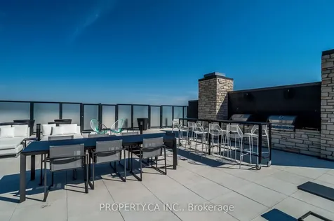 1190 Dundas Street E Toronto ON M4M 0C5