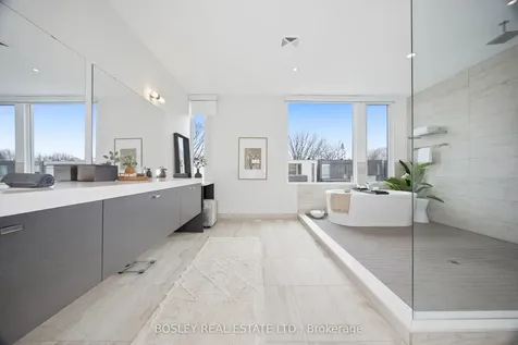 17 Vince Avenue Toronto ON M4L 0A6