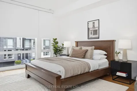 17 Vince Avenue Toronto ON M4L 0A6