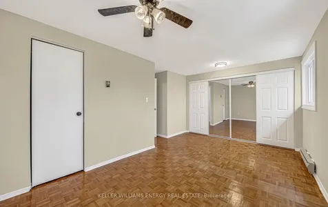 251 Kinmount Crescent Oshawa ON L1J 3T8