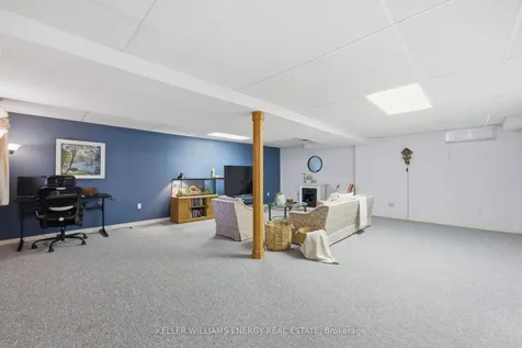 1075 Ridgemount Boulevard Oshawa ON L1K 2K8
