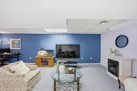 1075 Ridgemount Boulevard Oshawa ON L1K 2K8