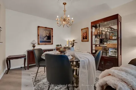 360 Watson Street W Whitby ON L1N 9G2