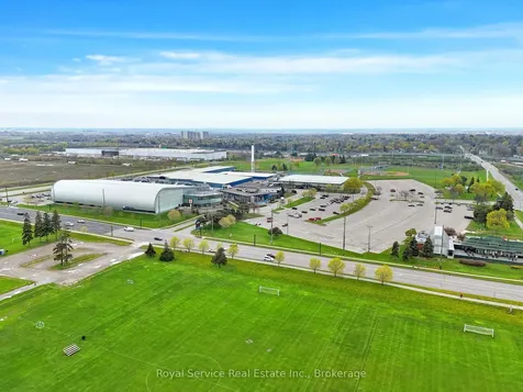 360 Watson Street W Whitby ON L1N 9G2