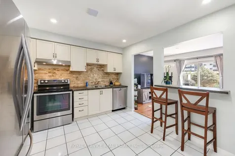 54 Galbraith Court Clarington ON L1C 4P6