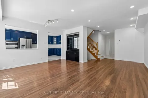 29 Woolf Crescent Ajax ON L1S 7N5