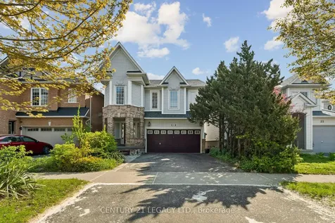 29 Woolf Crescent Ajax ON L1S 7N5