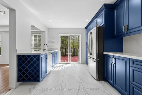 29 Woolf Crescent Ajax ON L1S 7N5