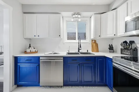 78 Turnberry Crescent Clarington ON L1E 1A9