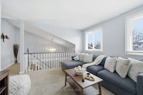 78 Turnberry Crescent Clarington ON L1E 1A9