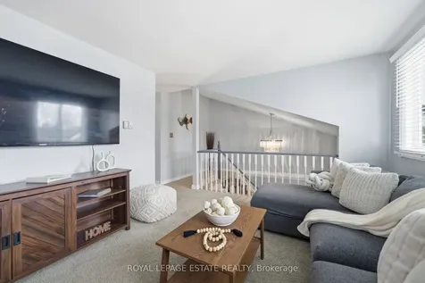 78 Turnberry Crescent Clarington ON L1E 1A9