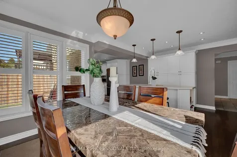 45 Resolute Crescent Whitby ON L1P 1G9