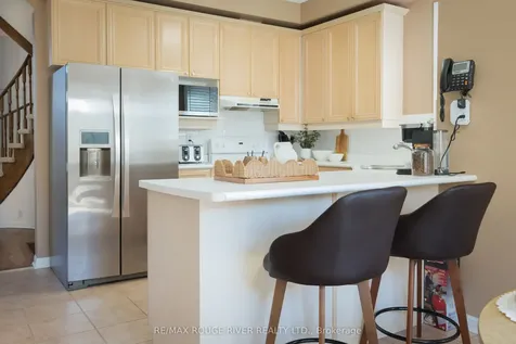 463 Summerpark Crescent Pickering ON L1V 7A9