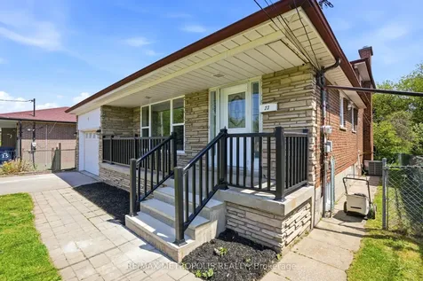 23 Lochleven Drive Toronto ON M1M 3R9