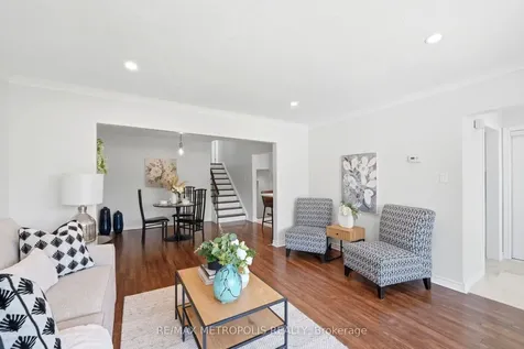 23 Lochleven Drive Toronto ON M1M 3R9