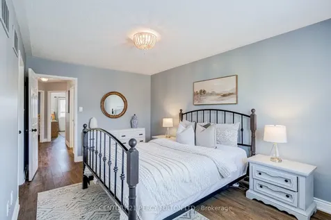 49 Bettina Place Whitby ON L1R 0E9