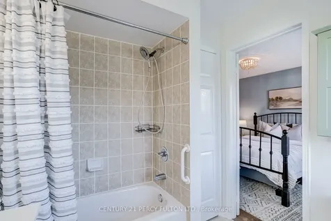 49 Bettina Place Whitby ON L1R 0E9