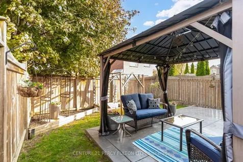 49 Bettina Place Whitby ON L1R 0E9
