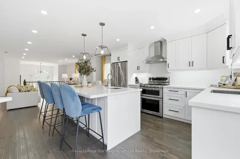 105 Parnell Crescent Whitby ON L1R 1X1