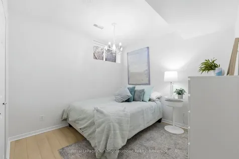 105 Parnell Crescent Whitby ON L1R 1X1
