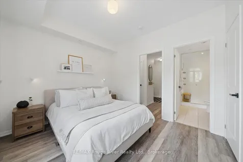 84 Aspen Springs Drive Clarington ON L1C 0V3