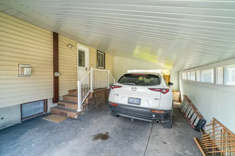 384 Major Street Scugog ON L9L 1E7