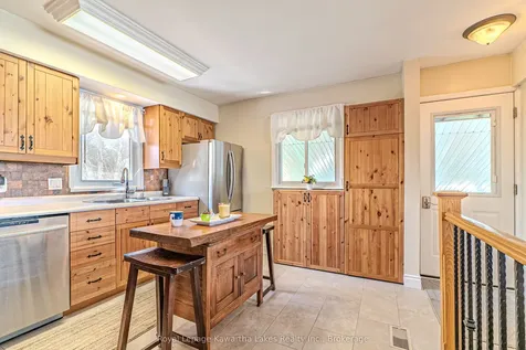 384 Major Street Scugog ON L9L 1E7