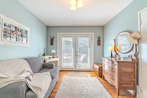 384 Major Street Scugog ON L9L 1E7
