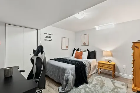 81 Swanston Crescent Ajax ON L1S 3J5