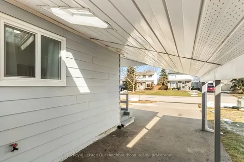 81 Swanston Crescent Ajax ON L1S 3J5
