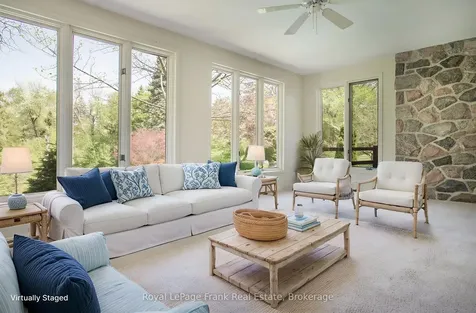 338 Lyndeview Drive Whitby ON L1N 3A3