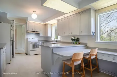 338 Lyndeview Drive Whitby ON L1N 3A3