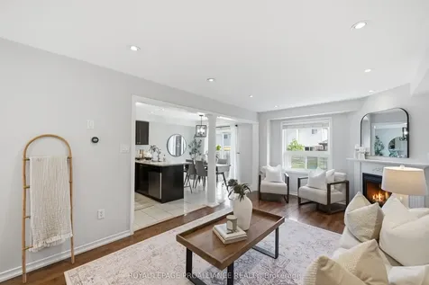23 Courvier Crescent Clarington ON L1C 0E7